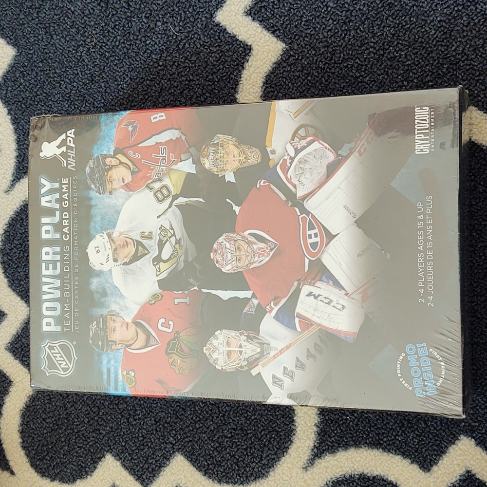 NHL Power Play Team Building Card Game - NWT